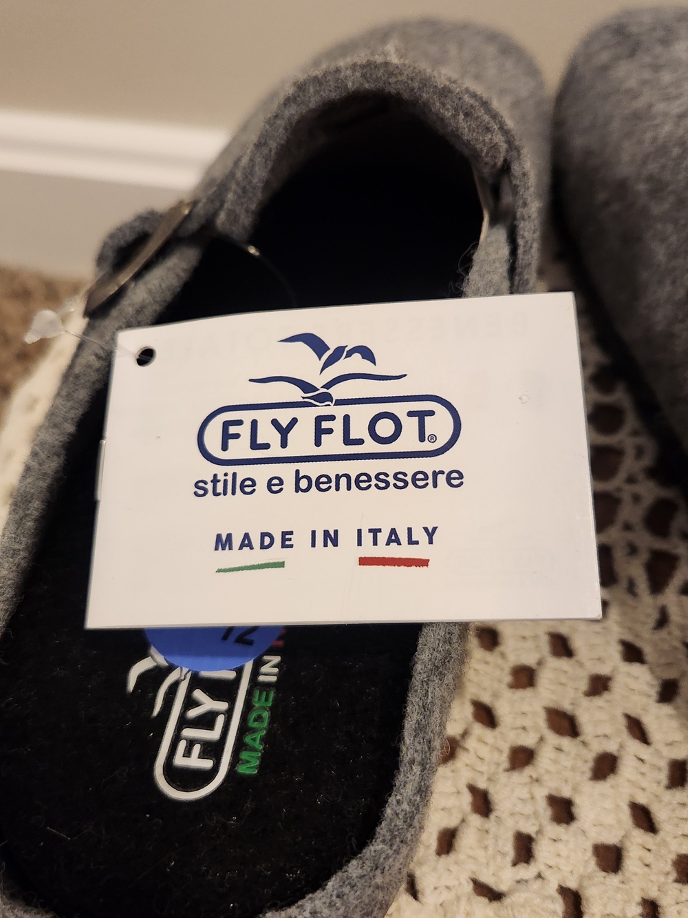 Fly Flot Women's Size 7.5 Gray Felt Slip-On Clogs / Mules with Buckle NEW W TAGS - Picture 10 of 14